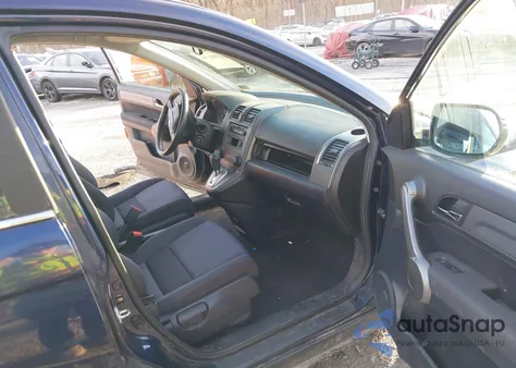 2008 Honda Cr-V Lx z USA, uszkodzony, nr VIN 5J6RE483X8L019111